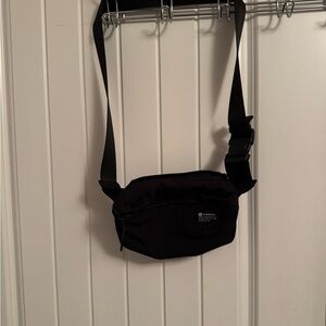 lululemon athletica Black Belt Bag Compact Durable Design